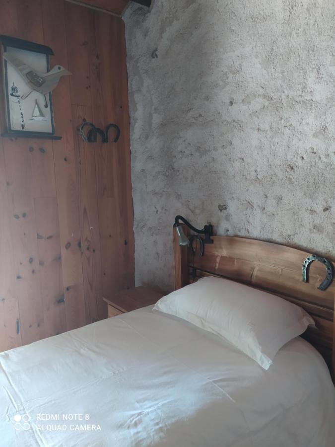 Le Saloon Hotel Chazey-sur-Ain Exterior photo
